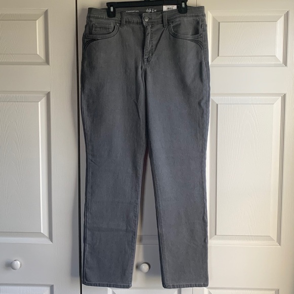 Style and Company High Rise Tummy Control Jeans. - Picture 5 of 12